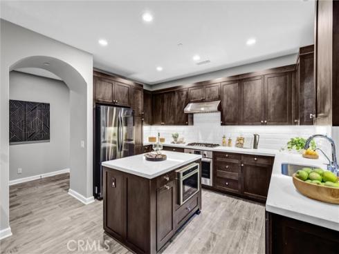 107 Copeland , Irvine, CA