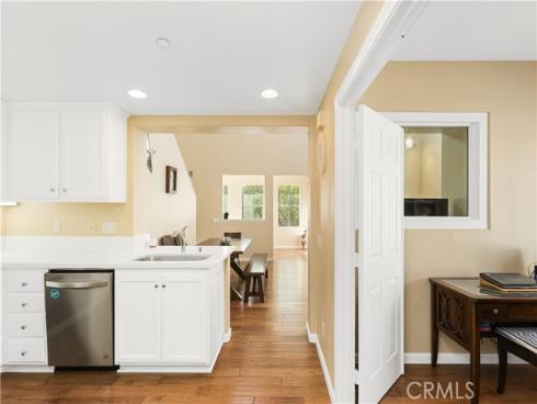 51  Olivehurst  , Irvine, CA