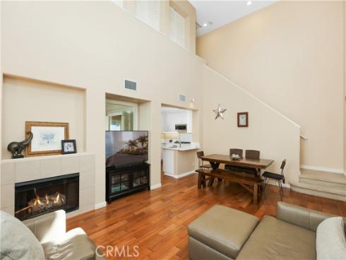 51  Olivehurst  , Irvine, CA