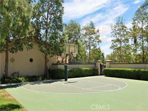 51  Olivehurst  , Irvine, CA