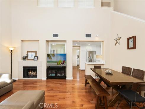 51  Olivehurst  , Irvine, CA