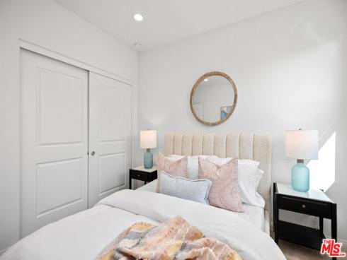 120 Okra , Irvine, CA