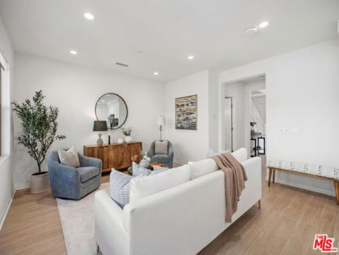 120 Okra , Irvine, CA