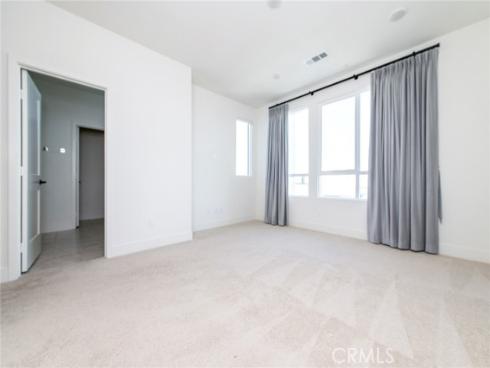 16321 Veterans Way , Irvine, CA