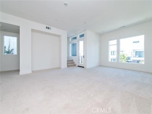 16321 Veterans Way , Irvine, CA