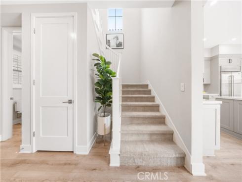 157 Fairgreen , Irvine, CA