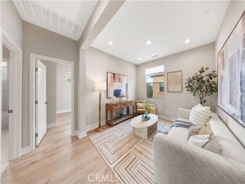 157 Fairgreen , Irvine, CA