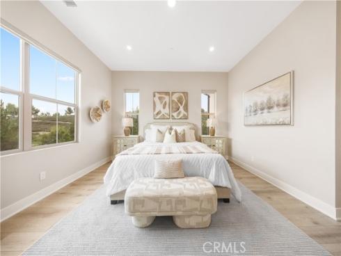 157 Fairgreen , Irvine, CA