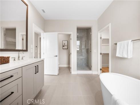 157 Fairgreen , Irvine, CA