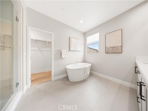 157 Fairgreen , Irvine, CA