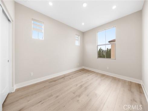 157 Fairgreen , Irvine, CA