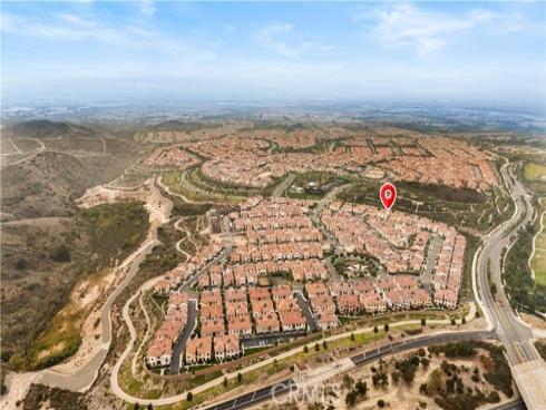 157 Fairgreen , Irvine, CA