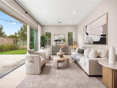 157 Fairgreen , Irvine, CA