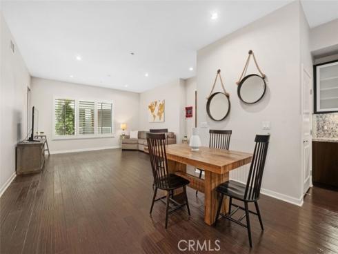 21  Gramercy  202 , Irvine, CA