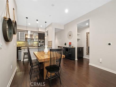 21  Gramercy  202 , Irvine, CA