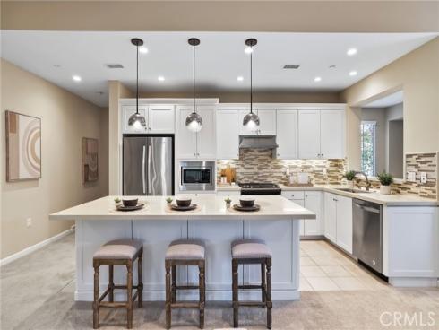 172 Bishop , Irvine, CA