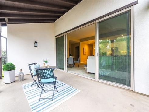 172 Bishop , Irvine, CA