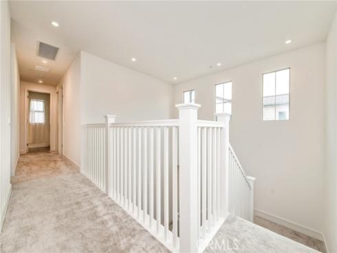 258  Maricopa  , Irvine, CA