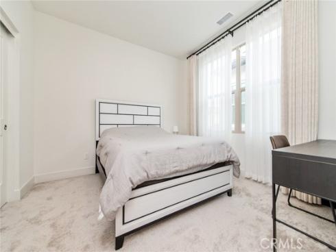 258  Maricopa  , Irvine, CA