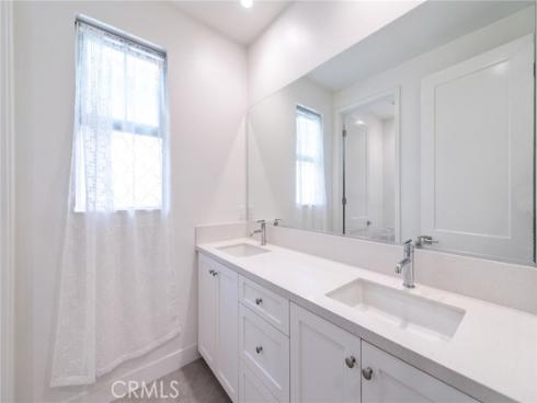 258  Maricopa  , Irvine, CA