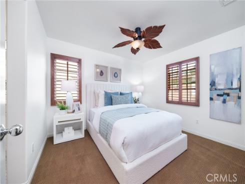 49  Canal  , Irvine, CA