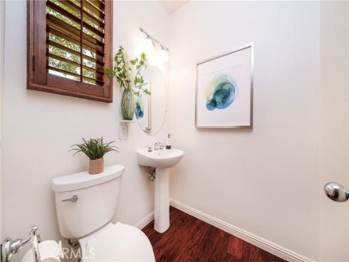 49  Canal  , Irvine, CA