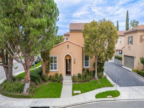 49  Canal  , Irvine, CA