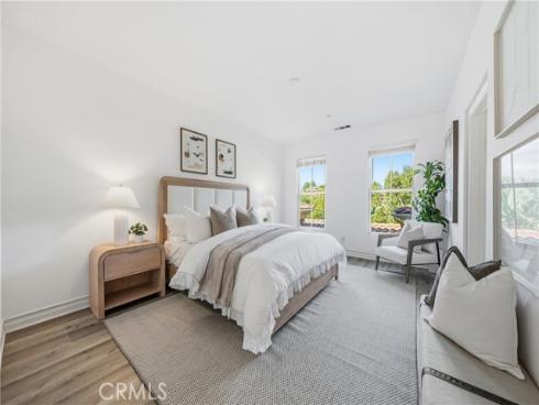 123  Chantilly  , Irvine, CA