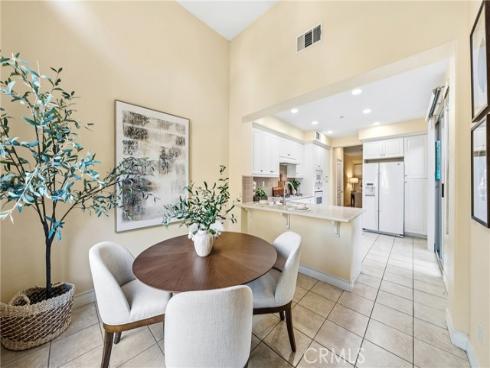 123  Chantilly  , Irvine, CA