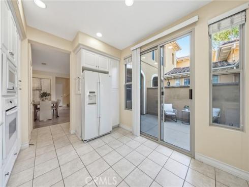 123  Chantilly  , Irvine, CA