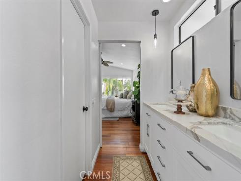 7  Boone  , Irvine, CA