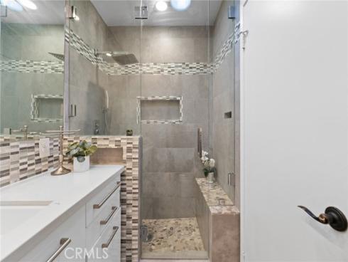 7  Boone  , Irvine, CA