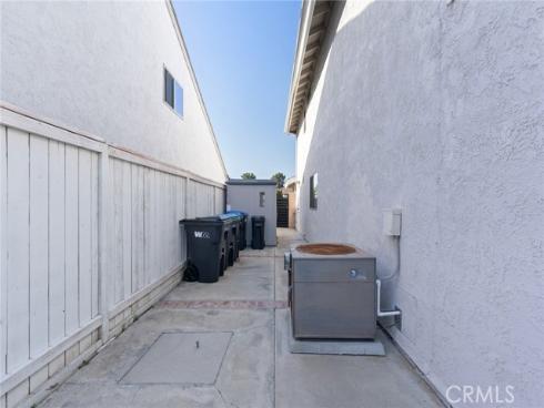 7  Boone  , Irvine, CA