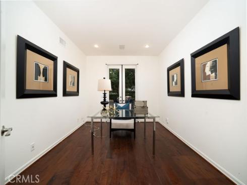 60  New Dawn  , Irvine, CA