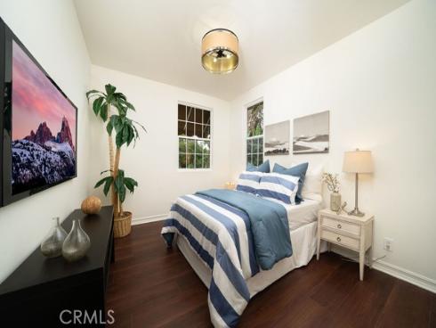 60  New Dawn  , Irvine, CA