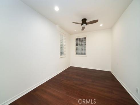 60  New Dawn  , Irvine, CA