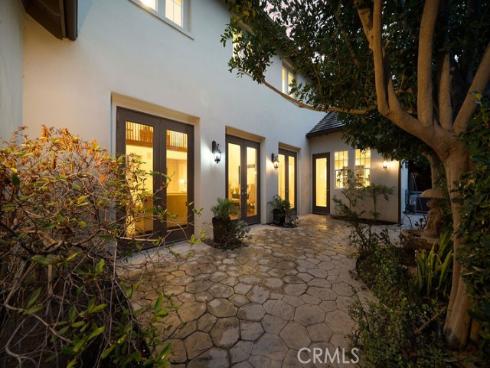 60  New Dawn  , Irvine, CA