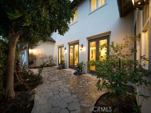 60  New Dawn  , Irvine, CA