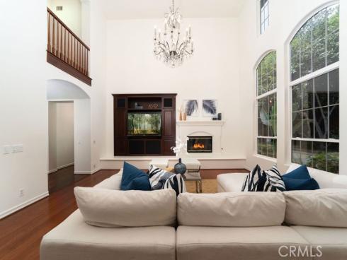 60  New Dawn  , Irvine, CA