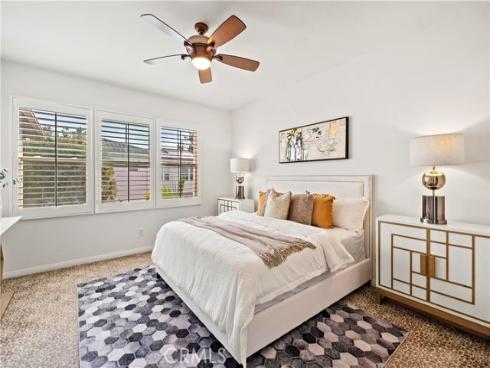 6  Napa  , Irvine, CA