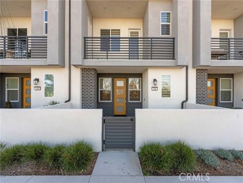 398  Merit  , Irvine, CA