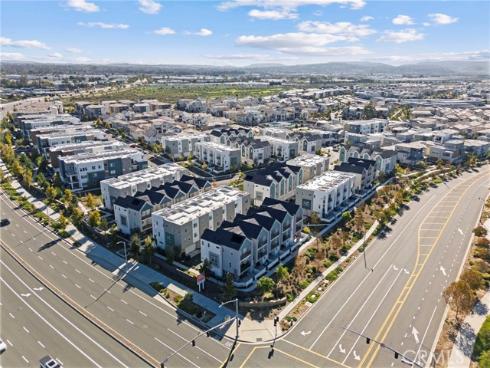 398  Merit  , Irvine, CA