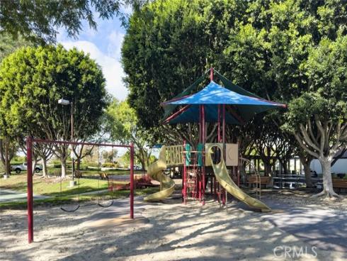 257  Huntington  , Irvine, CA