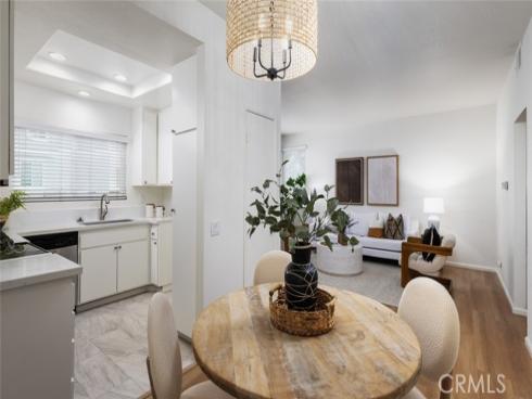 257  Huntington  , Irvine, CA