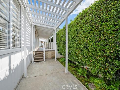 5200  Irvine  131  Boulevard, Irvine, CA