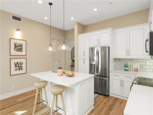 245 Follyhatch , Irvine, CA