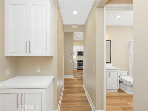 245 Follyhatch , Irvine, CA