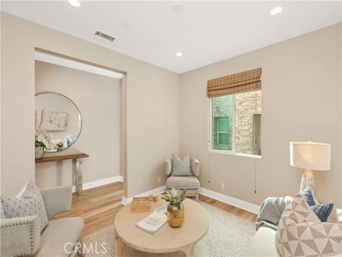 245 Follyhatch , Irvine, CA