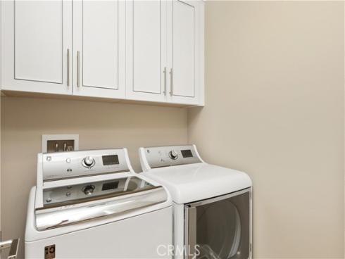 245 Follyhatch , Irvine, CA