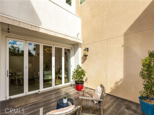 245 Follyhatch , Irvine, CA